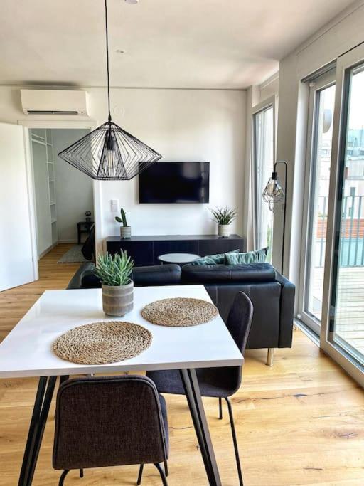 Rooftop With Terrace & Ac - Self Check-in * Wien