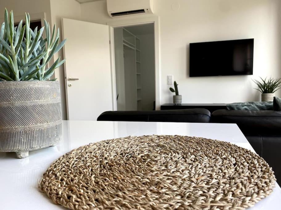 Apartment Rooftop With Terrace & Ac - Self Check-in Wien